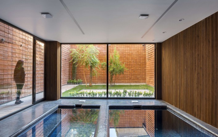 Ozgol_Apartment_in_Tehran_by_Hooba_Design_Group_Modern_Apartment_Design__27_-16320-800-506-100.jpg452025_04_16.jpg